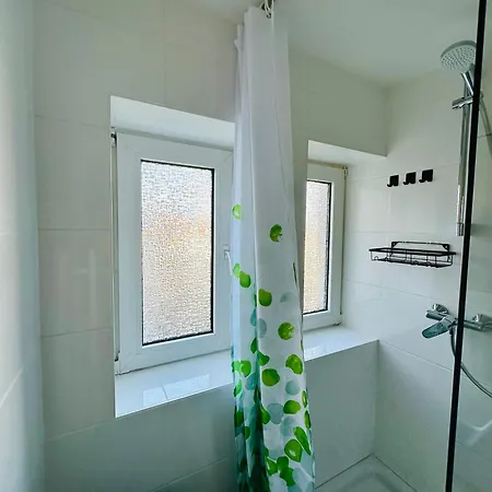 Urban Green Monteur Appartement Hagen شقة *